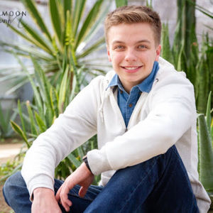 Meet your Posher, Mitchell